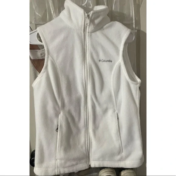 Columbia Vest - Picture 1 of 3